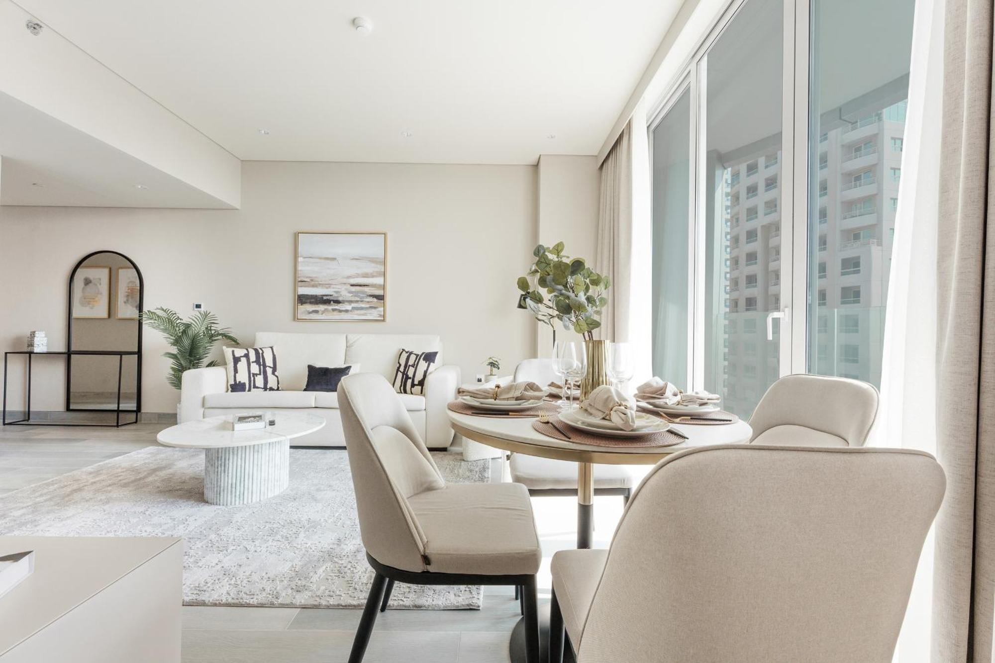 Apartment Stayis- Ultra Luxurious 1br Ocean & Marina View Dubai